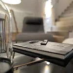 Aryve Erfurterloft - Boutique Loft Zentrumsnah Mit Kostenfreien Parkplaetzen, Design-interieur Und Netflix Διαμέρισμα *