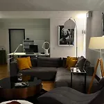 Aryve Erfurterloft - Boutique Loft Zentrumsnah Mit Kostenfreien Parkplaetzen, Design-interieur Und Netflix Appartement