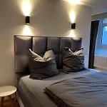 Aryve Erfurterloft - Boutique Loft Zentrumsnah Mit Kostenfreien Parkplaetzen, Design-interieur Und Netflix