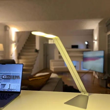 Aryve Erfurterloft - Boutique Loft Zentrumsnah Mit Kostenfreien Parkplaetzen, Design-interieur Und Netflix דירה