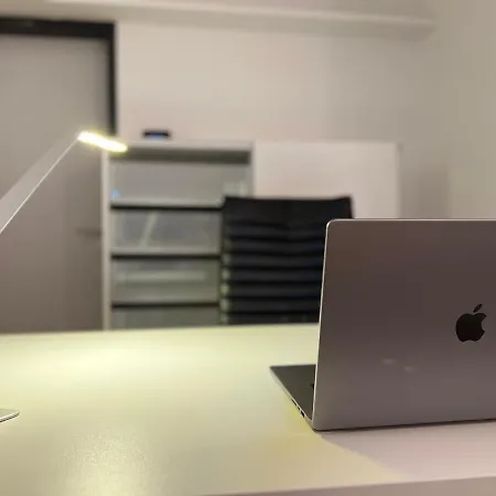 Aryve Erfurterloft - Boutique Loft Zentrumsnah Mit Kostenfreien Parkplätzen, Design-interieur Und Netflix Apartment *