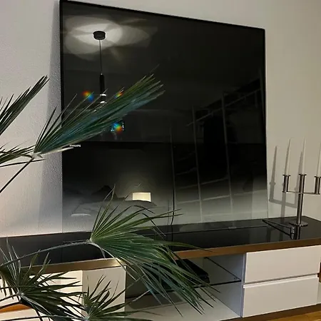 Aryve Erfurterloft - Boutique Loft Zentrumsnah Mit Kostenfreien Parkplaetzen, Design-interieur Und Netflix