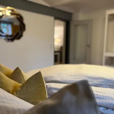 Apartment Aryve Erfurterloft: Boutique Loft With Free Parking And Netflix *